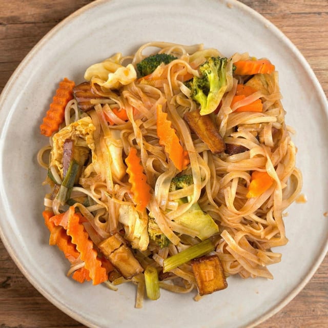 Veggie Pad Thai.